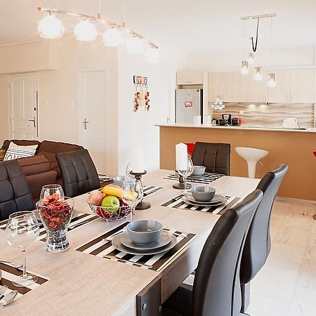 אתונה Aries - Glyfada City Center Apartment מראה חיצוני תמונה