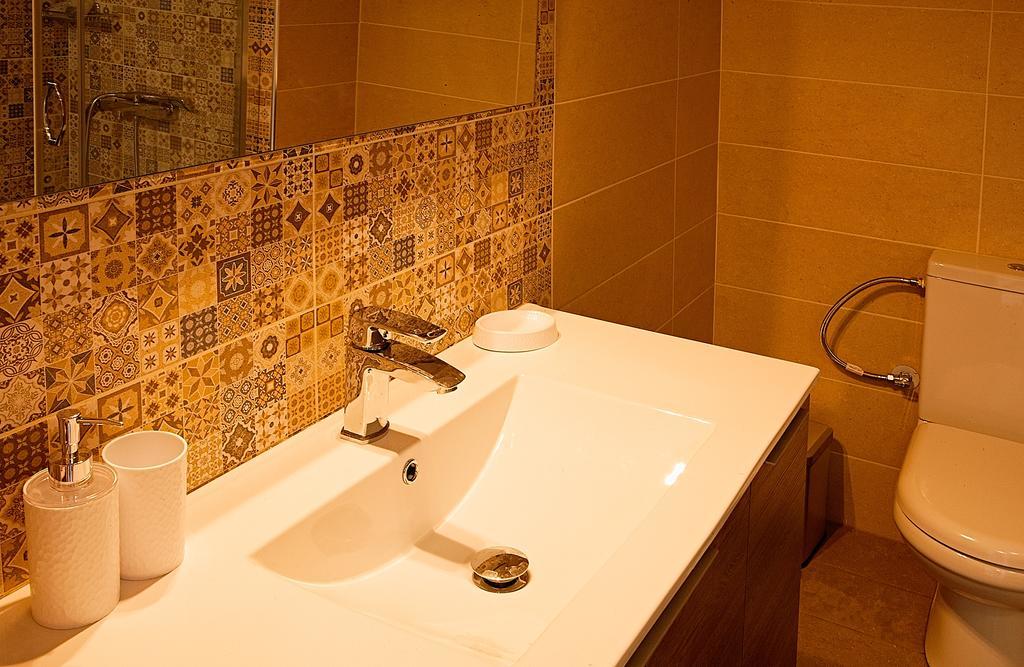 אתונה Aries - Glyfada City Center Apartment מראה חיצוני תמונה